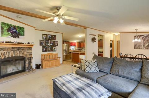 35 Albert St, Birdsboro, PA 19508