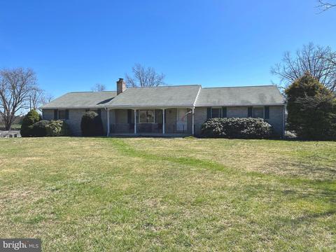 1294 Reading Ave, Boyertown, PA 19512