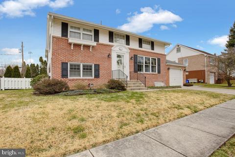 306 Marshall Dr, Reading, PA 19607