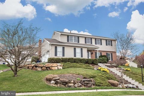 3000 Daniel Dr, Reading, PA 19608