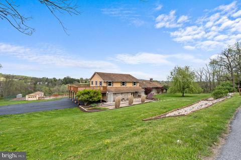 351 Walnut Rd, Reading, PA 19606