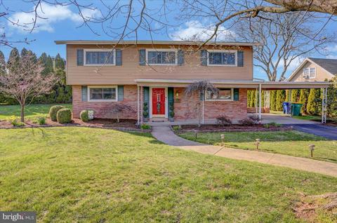 2305 Wassner Dr, Reading, PA 19609