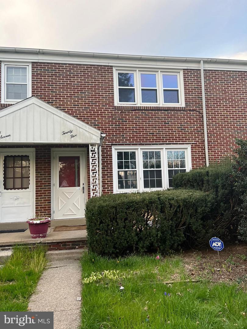 25 N Kenhorst Blvd, Reading, PA 19607 1 photo Movoto