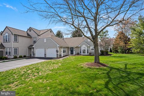 176 Hawthorne Ct, Wyomissing, PA 19610