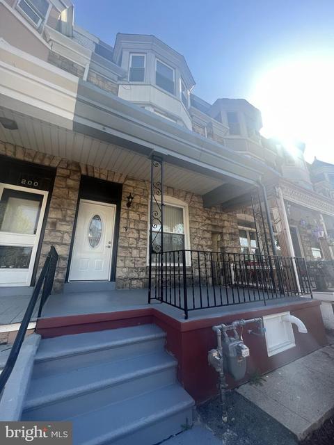 202 W Oley St, Reading, PA 19601