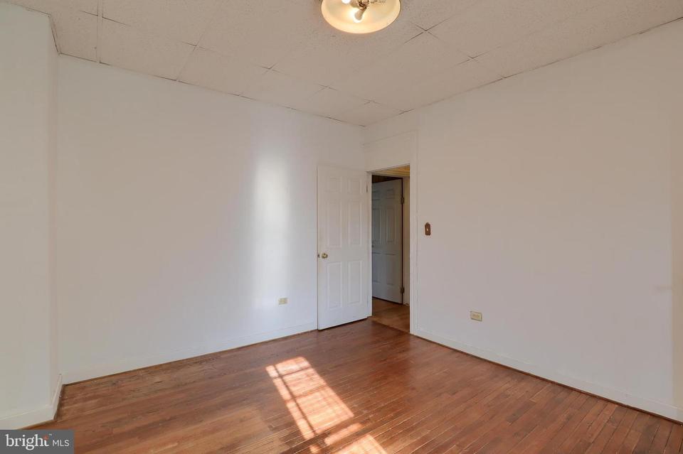  711 N 9th St, Reading, PA 19604 photo 27