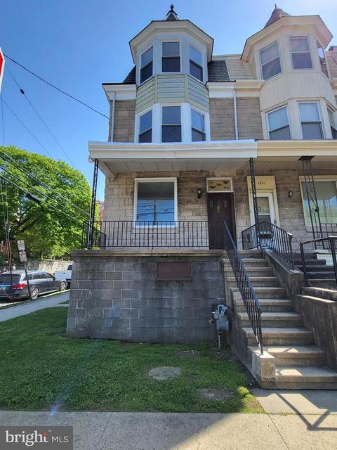 1053 N Front St, Reading, PA 19601