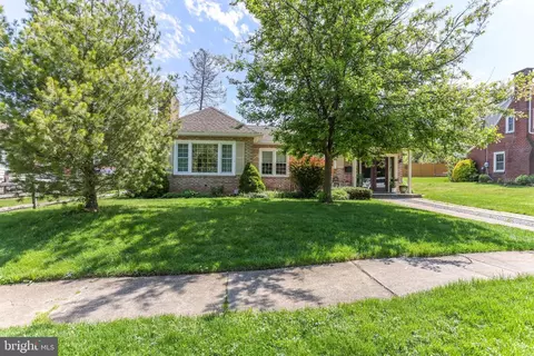 115 W 35th St, Reading, PA 19606