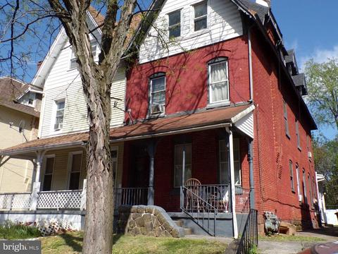 411 Green Tc, Reading, PA 19601