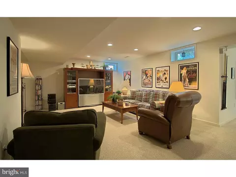 6 Winding Brook Dr, Sinking Spring, PA 19608 photo 19