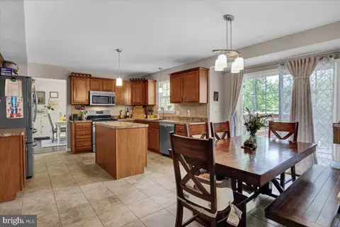 304 Longview Dr, Reading, PA 19608 photo 13