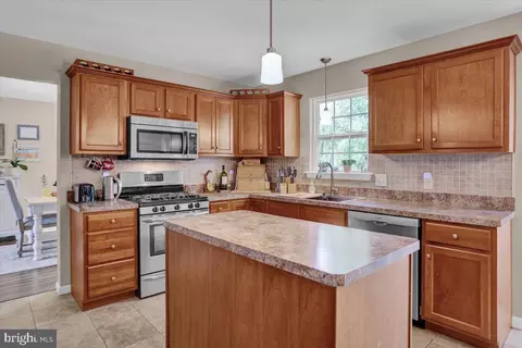304 Longview Dr, Reading, PA 19608 photo 10