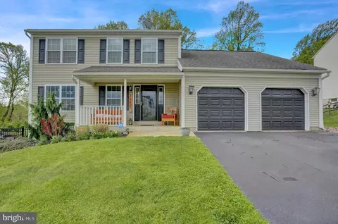304 Longview Dr, Reading, PA 19608
