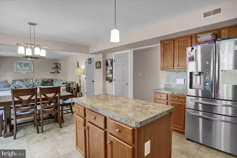304 Longview Dr, Reading, PA 19608 photo 12
