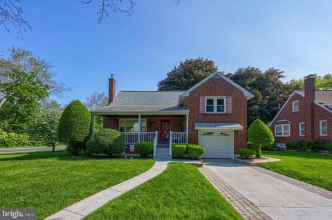 329 W Elm St, Shillington, PA 19607