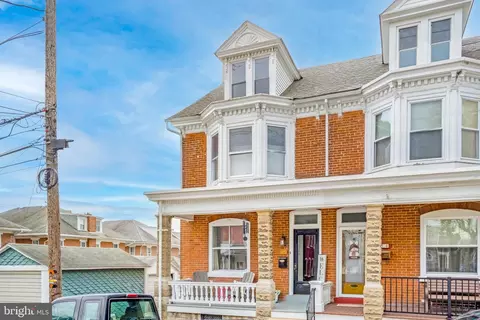 36 E 5th St, Boyertown, PA 19512