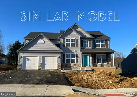 1022 River Crest Dr #12, Reading, PA 19605