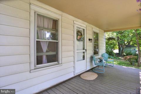 2115 Spring St, Reading, PA 19609 photo 3