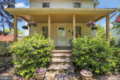 2115 Spring St, Reading, PA 19609 photo 2