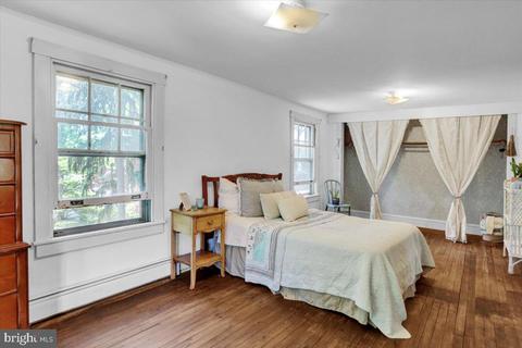 2115 Spring St, Reading, PA 19609 photo 18