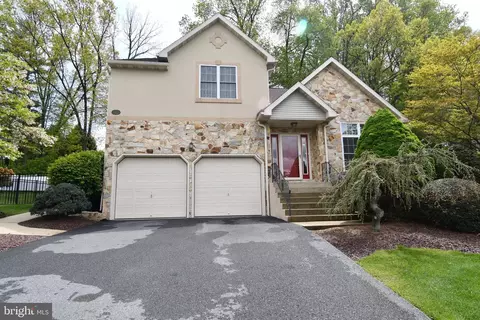 12 Josephs Way, Reading, PA 19607 photo 2