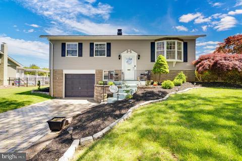 10 Cherrywood Rd, Reading, PA 19610