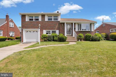 3419 Boyer St, Reading, PA 19605