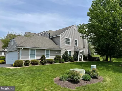 172 Hawthorne Ct, Reading, PA 19610
