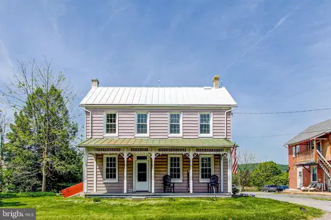 963 Gravel Pike, Palm, PA 18070