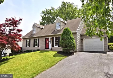 903 Union St, Birdsboro, PA 19508