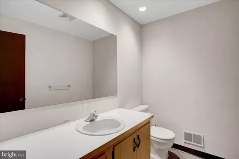 48 Par Dr, Reading, PA 19607 photo 13