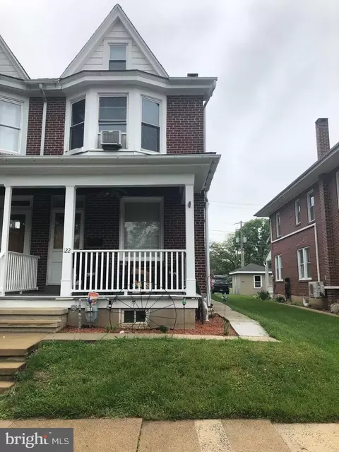 122 N Sterley St, Reading, PA 19607