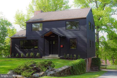 824 Farr Pl, Reading, PA 19611