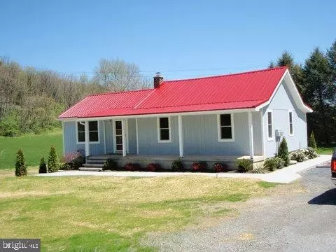 1407 Moselem Spgs, Hamburg, PA 19526