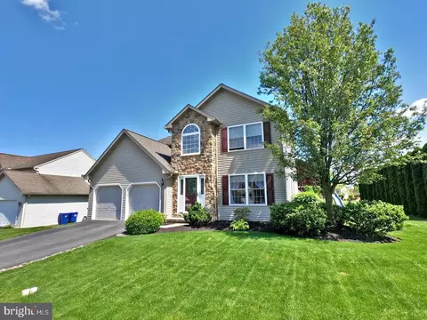 295 Wernersville Blvd, Wernersville, PA 19565
