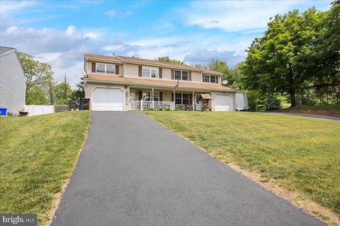 1303 Budd St, Birdsboro, PA 19508