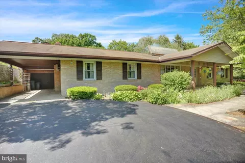 42 Clayton Ave, Hamburg, PA 19526