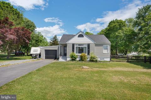 5905 Littlefield Ave, Reading, PA 19606