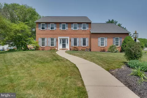 401 Floret Ave, Reading, PA 19605