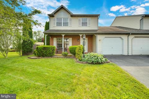 318 Pine St, Wernersville, PA 19565