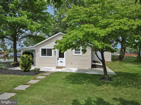 59 Cacoosing, Sinking Spring, PA 19608 photo 3