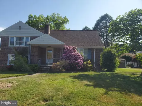 804 Snyder Rd, Reading, PA 19609