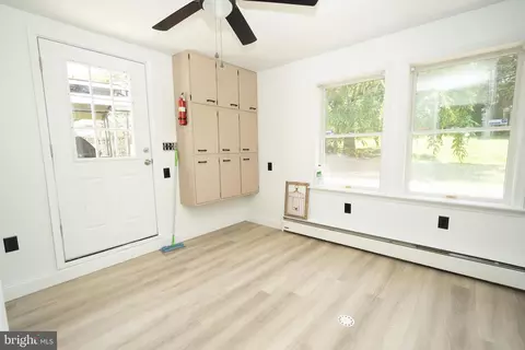 804 Snyder Rd, Reading, PA 19609 photo 4