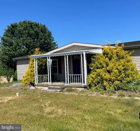 261 Merkey Dr, Bethel, PA 19507