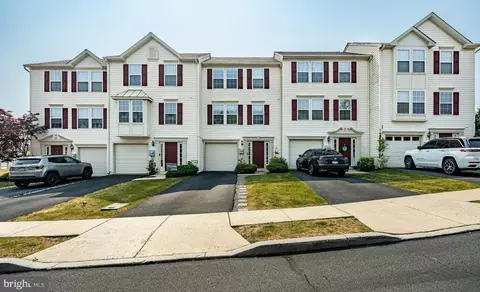 2903 Orchard View Rd, Reading, PA 19606
