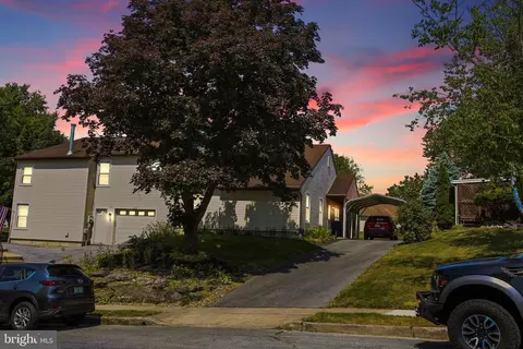 223 Halsey Ave, Reading, PA 19609