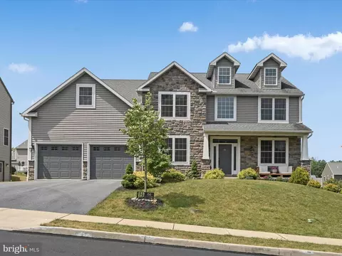 66 Stella Dr, Reading, PA 19608
