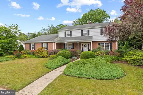 2944 Van Reed Rd, Reading, PA 19608