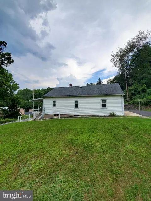 1974 Cedar Top Rd, Reading, PA 19607 photo 19