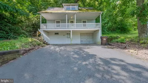 956 Unger Ln, Boyertown, PA 19512